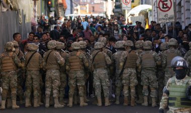 Bolivya’da darbe girişimi başarısız oldu: Asker başkanlık sarayını kuşattıktan sonra geri çekildi