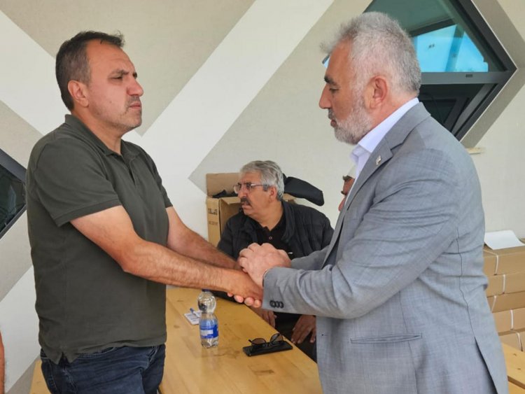 Almanya’da sel felaketinde hayatını kaybeden Asuman Özen son yolculuğuna uğurladı