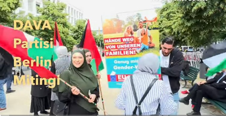 Berlin'de Filistin'e Destek ve Dayanışma Mitingi Düzenlendi