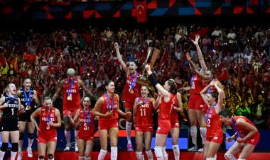 A Milli Voleybol Takımı’nın Olimpiyat kadrosu açıklandı