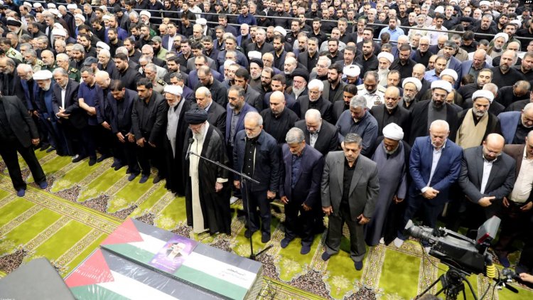 İran, suikasta uğrayan Hamas lideri için cenaze töreni düzenledi