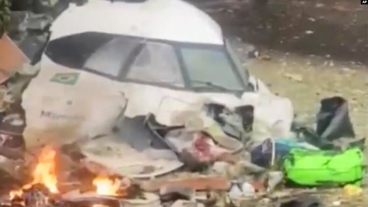 Brezilya'da yolcu uçağı düştü: Tüm yolcular ve mürettebat hayatını kaybetti