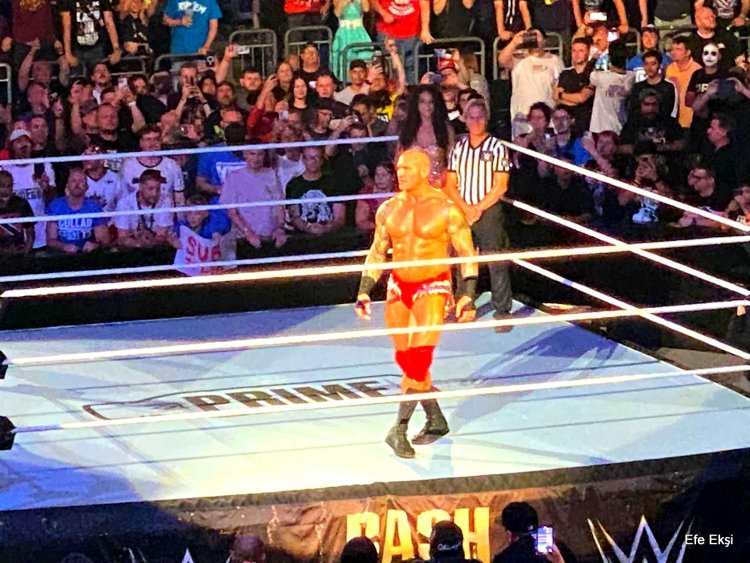 WWE, Berlin'de Tarih Yazdı: “Bash in Berlin” ile Unutulmaz Bir Gece!