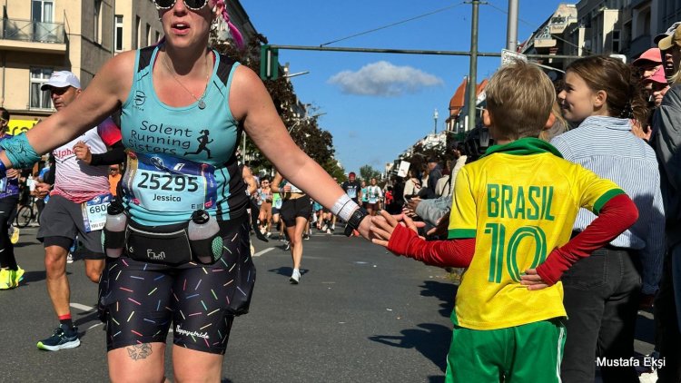 50. Yılında Berlin Maratonu: Dünyanın En Prestijli Koşularından Birine Rekor Katılım