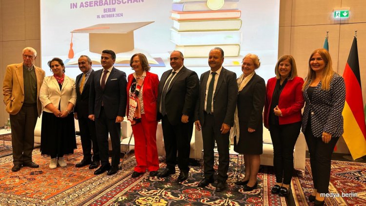 Berlin’de Bakü Slav Üniversitesi’nden Germanistik Paneli