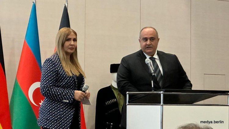 Berlin’de Bakü Slav Üniversitesi’nden Germanistik Paneli
