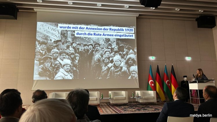 Berlin’de Bakü Slav Üniversitesi’nden Germanistik Paneli