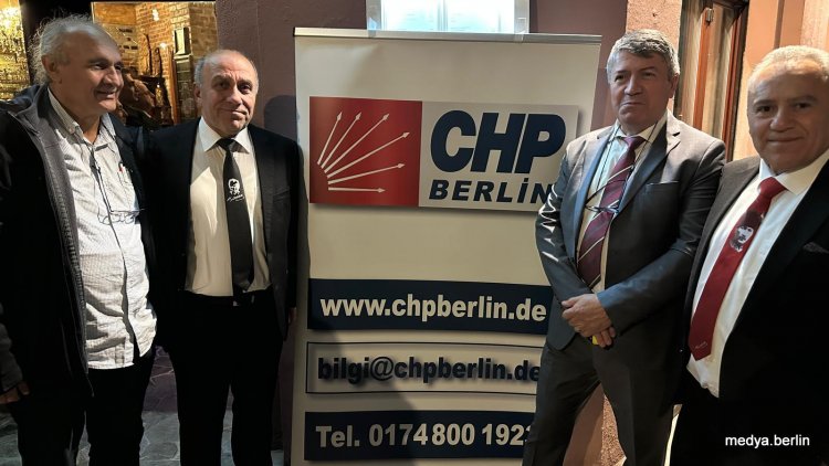 Berlin’de Cumhuriyetin 101. Yılı Coşkuyla Kutlandı