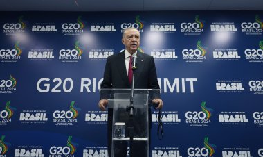 Erdoğan: “İsrail Cumhurbaşkanı’nın hava hattımızı kullanmasına izin vermedik”
