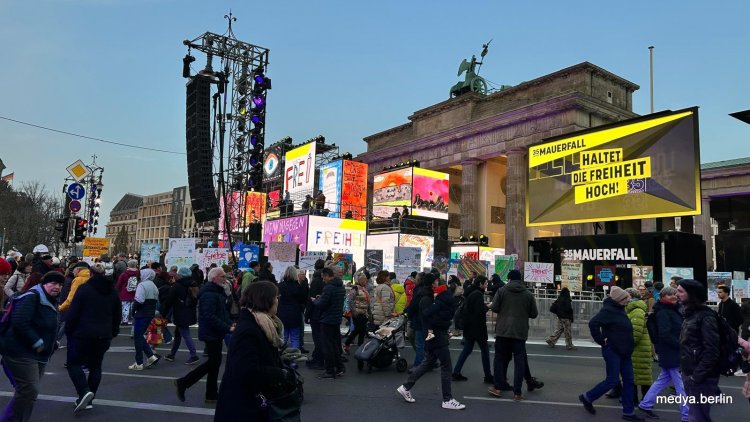 Berlin Duvarı’nın Yıkılışının 35. Yılı
