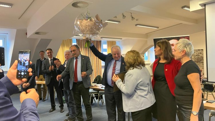 Kenan Kolat’tan CHP Berlin Birliği’ne Veda
