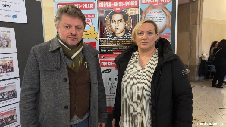 Berlin’de Mete Ekşi’yi Anma Töreni Düzenlendi