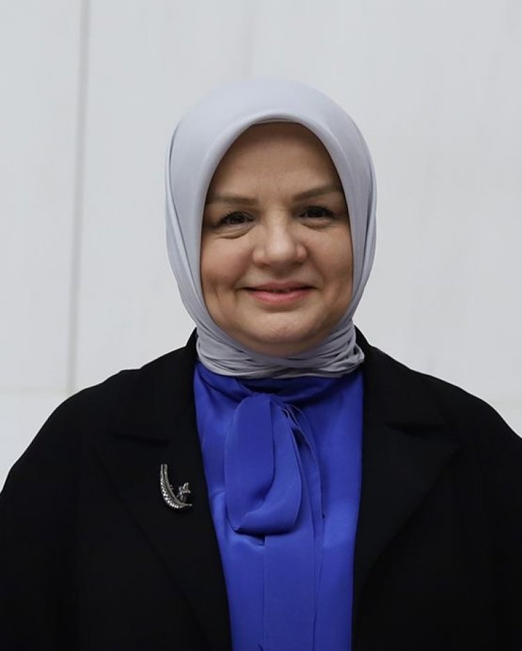 “AK Parti’nin  23 Yılında  Kadın Devrimi