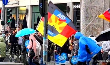 Almanya’da AfD’den tepki çeken kampanya: Göçmen kökenlilere “dönüş bileti” tartışmaya yol açtı