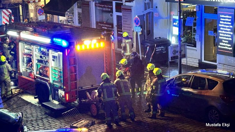 Berlin’de Yılbaşı: Önlemlere Rağmen Neukölln’de Yangın Paniği