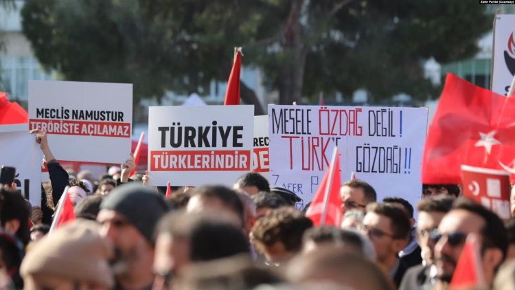 Zafer Partisi’nden İzmir’de Ümit Özdağ’a destek mitingi