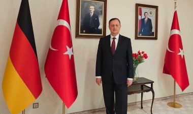 Türkiye’nin Berlin Büyükelçisi Gökhan Turan Görevine Başladı