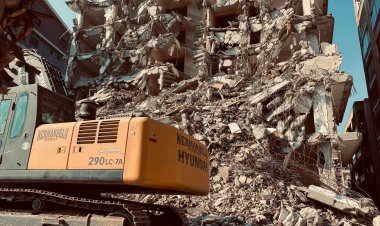 İki yıl geçti deprem yargılamaları sürüyor: “Ne hikmetse hiçbir kamu görevlisi yargılanmıyor”