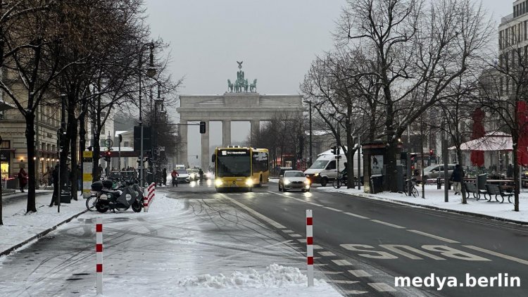 Berlin’de Kar Yağışı