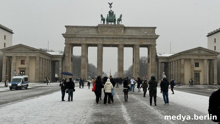 Berlin’de Kar Yağışı