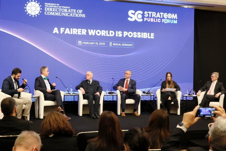 STRATCOM Public Forum Berlin’de “Daha Adil Bir Dünya Mümkün” paneli