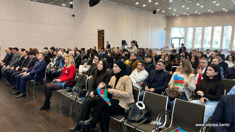 Berlin’de Azerbaycan Diasporası Buluşması: “Birlikte Daha Güçlüyüz”