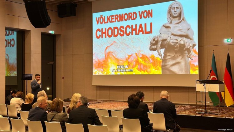 Berlin’de Hocalı Katliamı Anma Etkinliği Düzenlendi