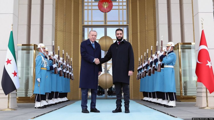 Erdoğan'dan Kürtler’in Suriye yönetimiyle vardığı anlaşma konusunda ilk mesaj: "Doğru atılmış bir adım"