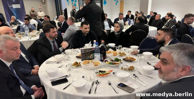 EUBA Doğu Almanya’dan Berlin’de İftar