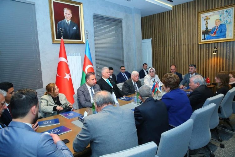 Irak-Suriye Türkmen Heyeti’nden Bakü Ziyareti: İş Birliği ve Kardeşlik Mesajı