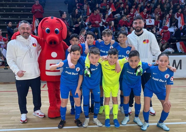 Aziz Nesin İlkokulu, Sparki Cup’ta Dördüncü Oldu
