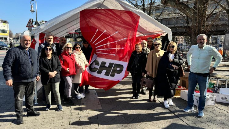 Berlin’de Ekrem İmamoğlu İçin Dayanışma Çadırı