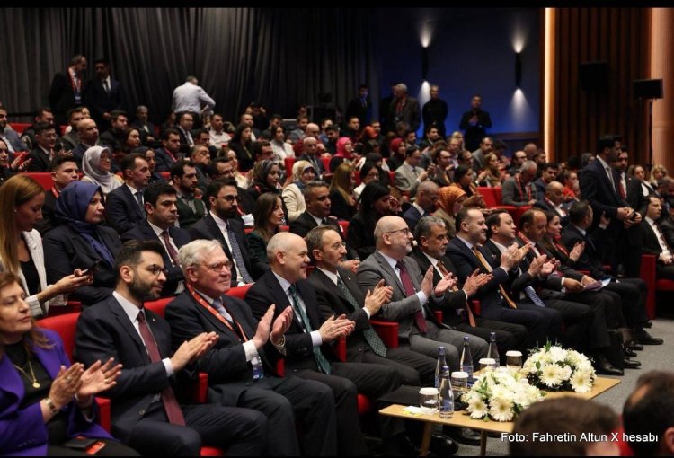 Almanya’dan Kimler Seçildi, Neye Göre Seçildi?
