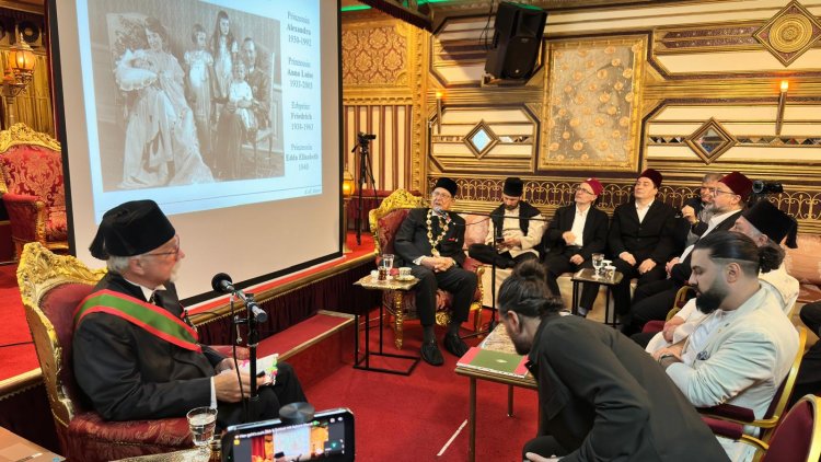 Prinz Eduard von Anhalt’ın Kitabı “Das verfluchte Jahrhundert” Ludwigshafen’da Tanıtıldı