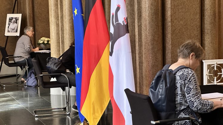 Berlin’de Margot Friedländer için taziye defteri açıldı
