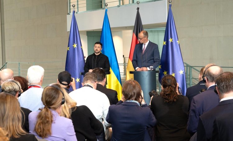 Zelenski Berlin’de: Almanya’dan Ukrayna’ya 5 milyar avroluk silah desteği, barış çağrısı ve tarihi mesajlar
