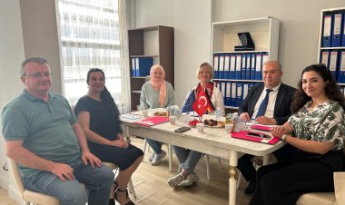 Almanya Büyükelçisi Sibylle Sorg Rize’de Kadın Derneğini Ziyaret Etti
