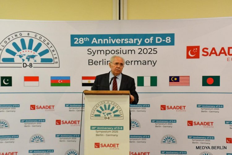 Berlin’de D-8 Zirvesi: Adil Dünya İdeali İçin 28. Yıl Buluşması