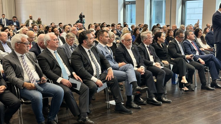 Berlin’de Dinlerarası Diyalog Mesajı