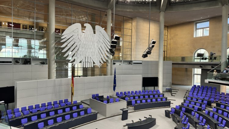 Bundestag, pandemi sürecini araştırmak üzere Corona Komisyonu kurulmasına onay verdi