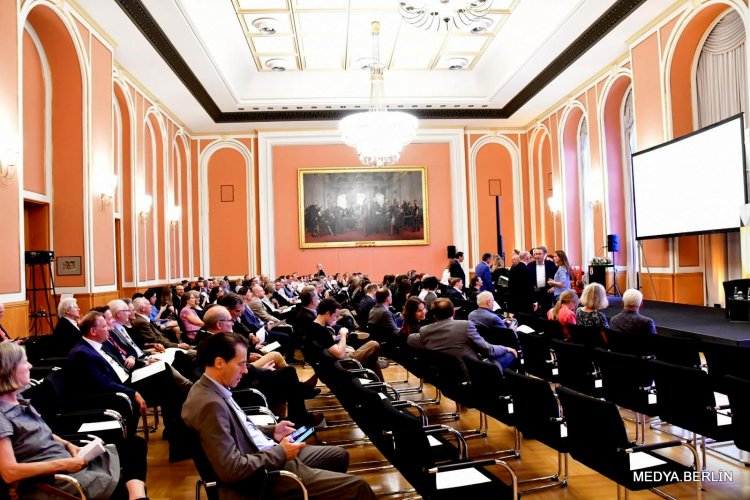 Berlin Bilim Ödülü 2024, enerji ve yapı teknolojilerindeki öncü çalışmalara verildi