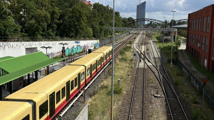 Berlin’de S-Bahn Krizi