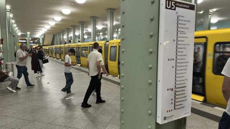 Berlin’de U5 Hattı 7 Hafta Hizmet Dışı