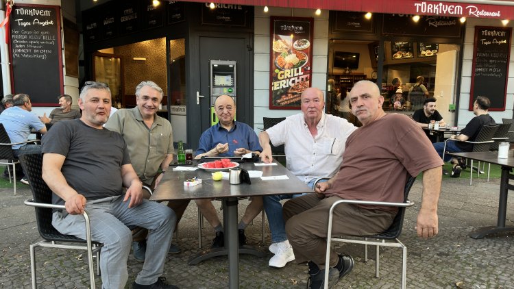 Berlin’de Yaz Keyfi: Türkiye Tatili Bu Kez Karpuzla Ayağınıza Geldi