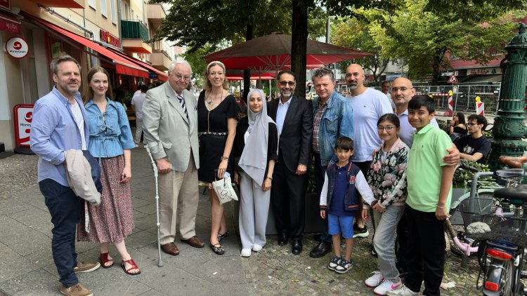Berlin’de Sabarini Ailesinden Mezuniyet Kutlaması