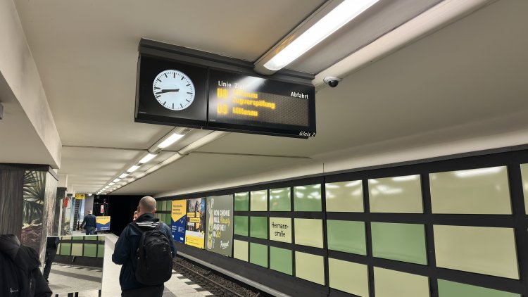 Berlin’de Toplu Taşıma Yine Gecikmelerle Gündemde