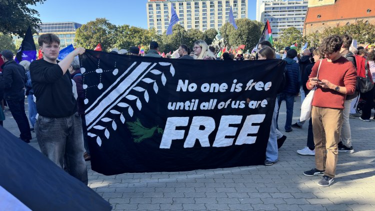 Berlin’de Gazze için büyük miting