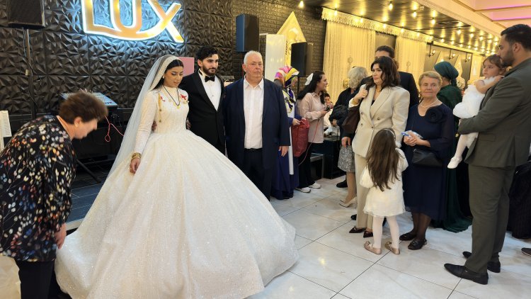 Aylin ve Baran dünyaevine girdi