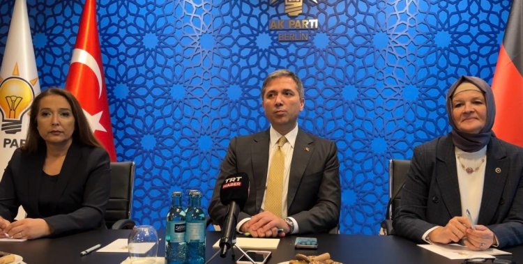 Almanya’da Türk Partilerinin Yeni Temsilcilikleri