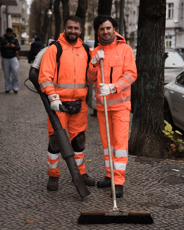 Hakan Demir, BSR ile Rollbergkiez’de temizlik mesaisine çıktı